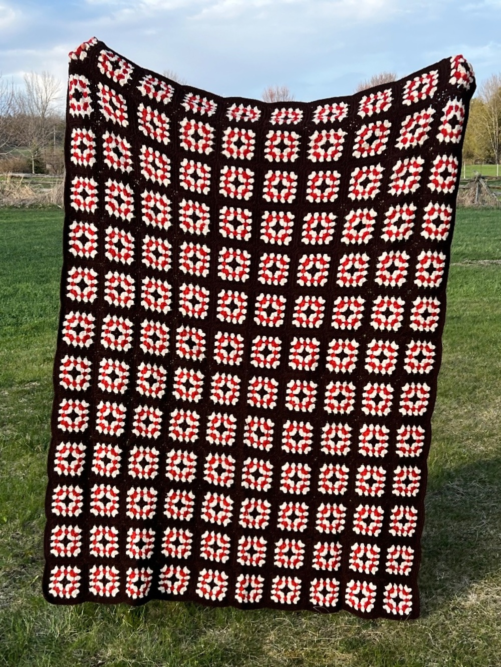 Vintage Granny Square Brown Afghan Throw Blanket 50”x66”